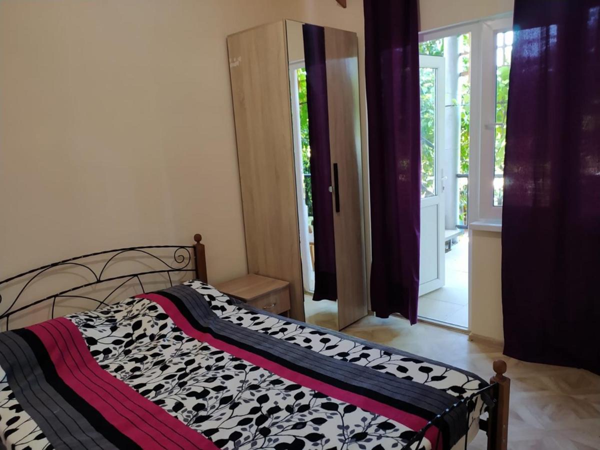 Inzhir Guest House New Athos Zewnętrze zdjęcie